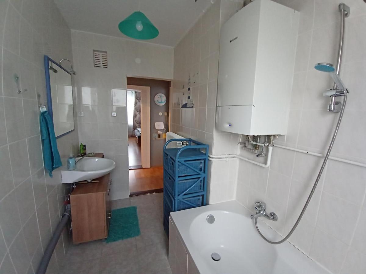 Ferienwohnung Maritim Mit E-Bike Verleih ヴィルヘルムスハーフェン エクステリア 写真